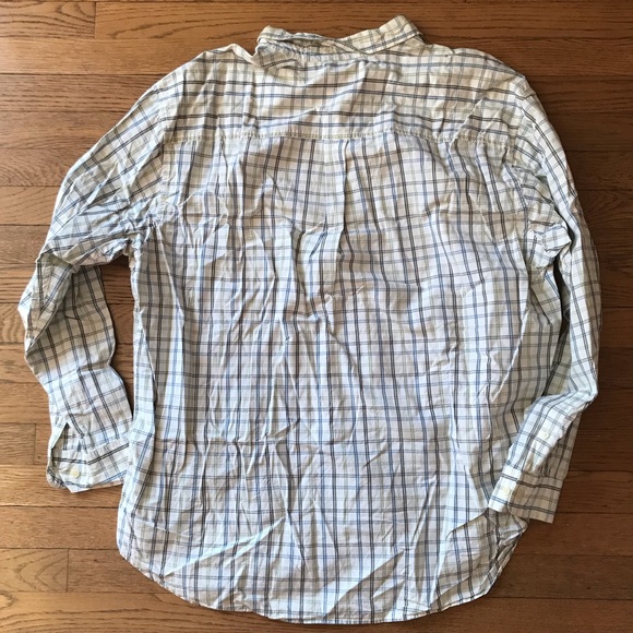 IZOD XXL Plaid Button Down Shirt - Picture 4 of 4